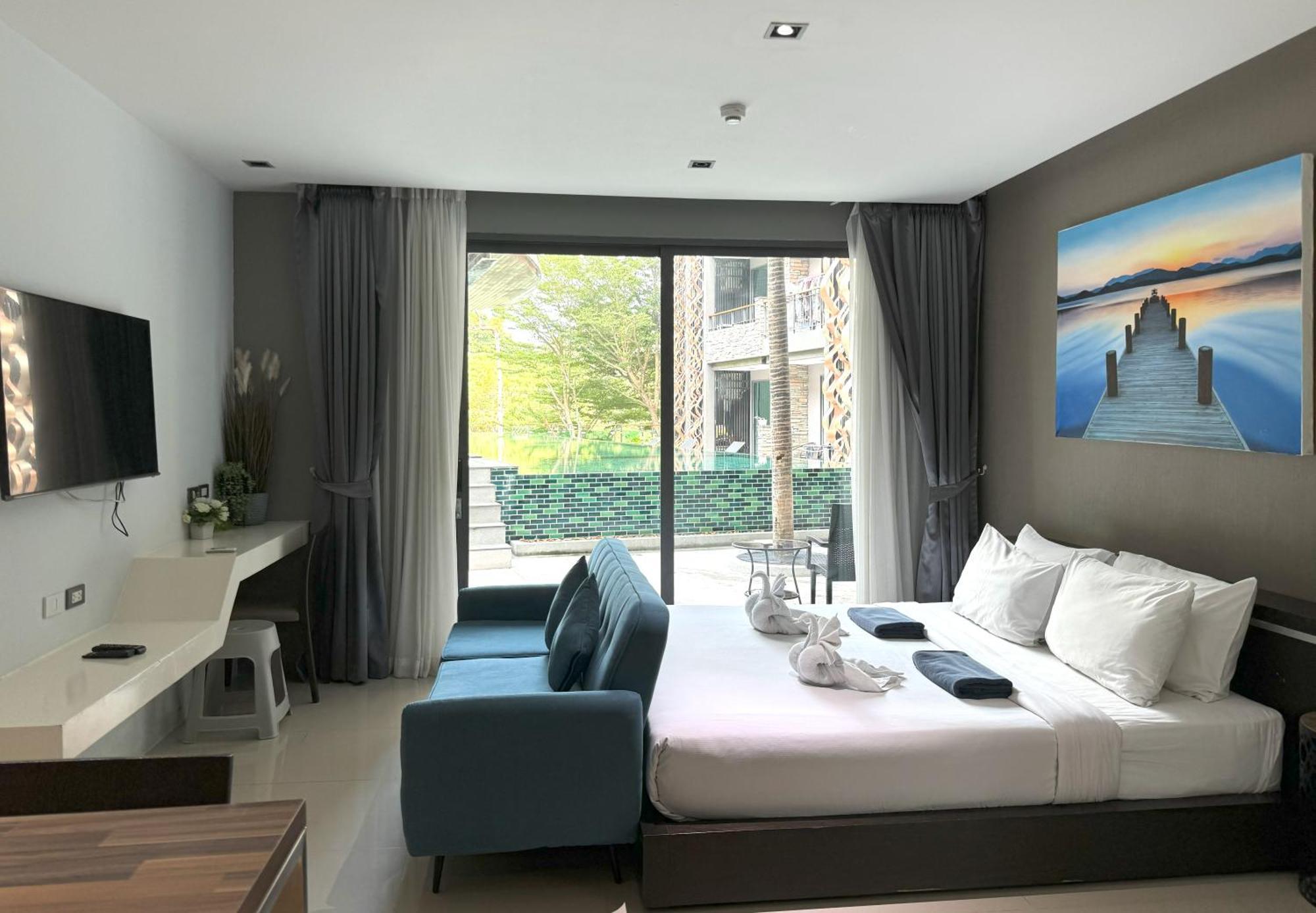 Private Apartment At Emerald Terrace Patong Kültér fotó
