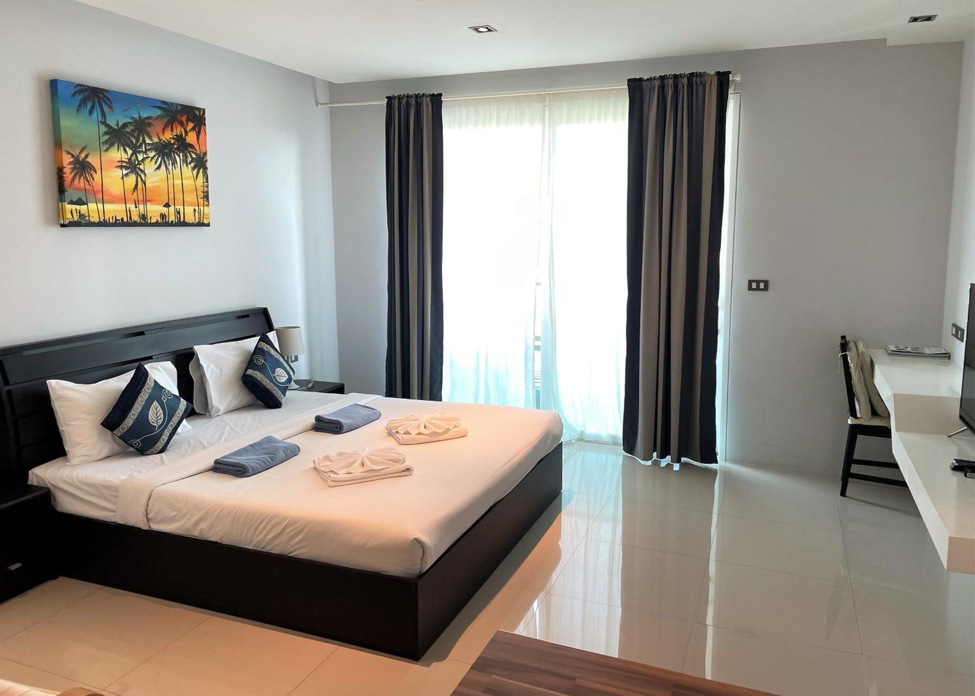 Private Apartment At Emerald Terrace Patong Kültér fotó