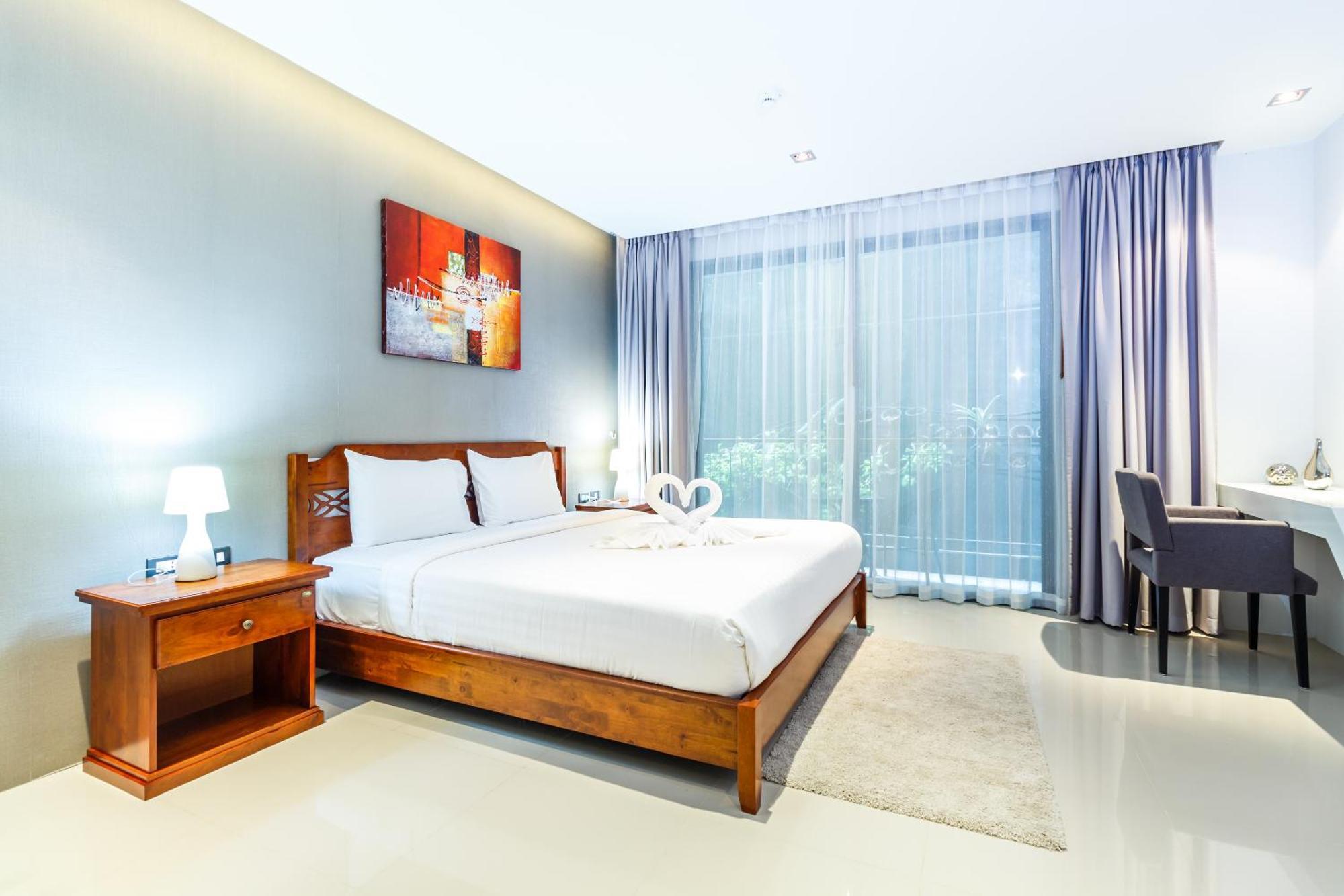 Private Apartment At Emerald Terrace Patong Kültér fotó